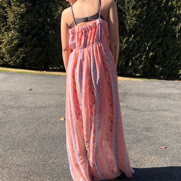 🌹F21 | Pink Ruffle Patterned Maxi Dress - Picture 3 of 3